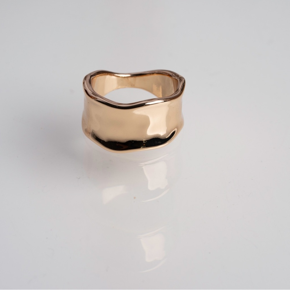 Elegant Gold-Toned Women's Chunky Ring #27 - Picture 6 of 6